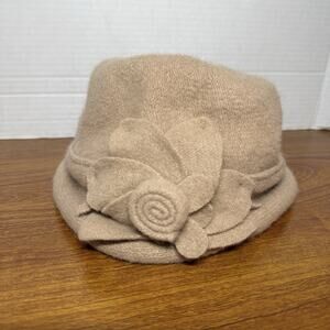 Women Winter Hat - Vintage Wool Cloche Bucket Hat Beige